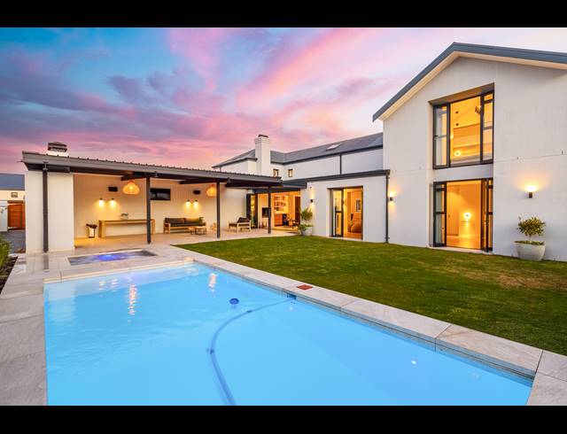4 BEDROOM HOUSE SOLD IN ATLANTIC BEACH GOLF ESTATE